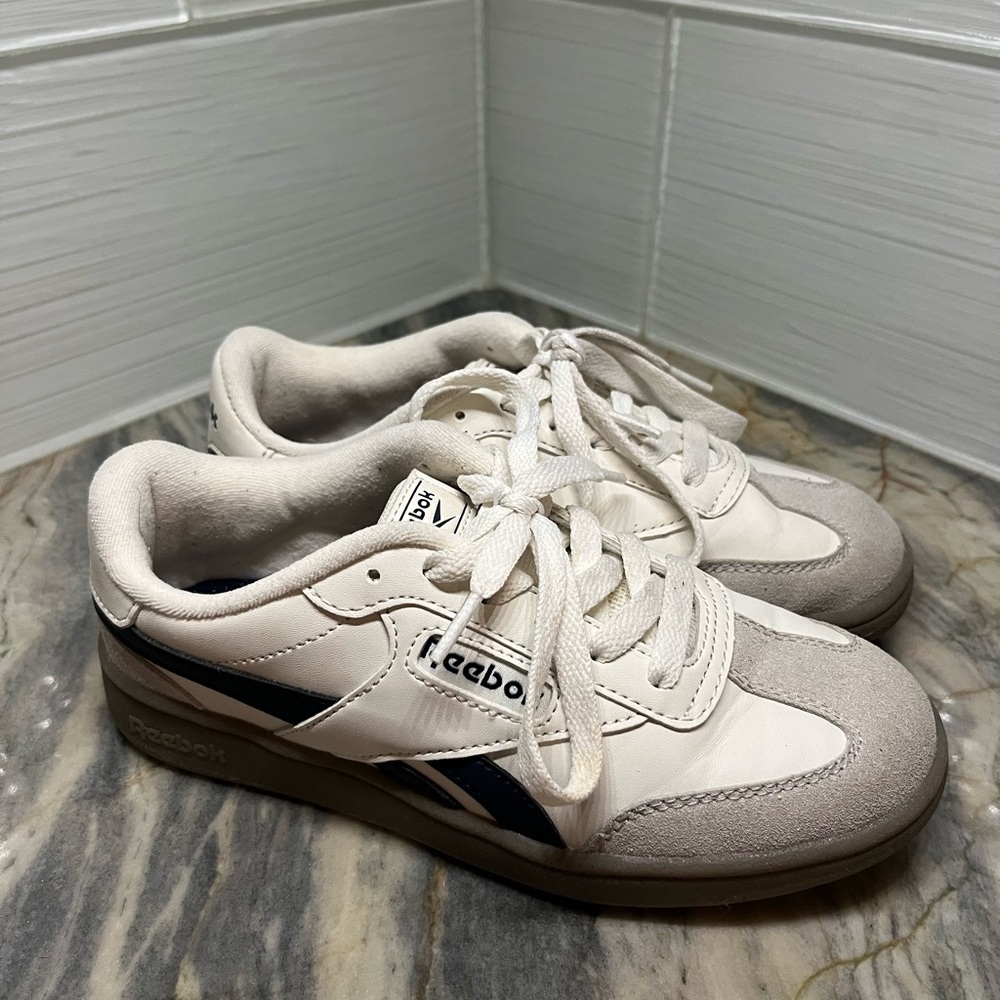 Reebok Galaxy 7 White And Black Low Top Sneakers 2K Kids FFC0092429